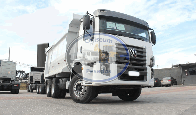 VOLKSWAGEN 31 280 2015 –6X4– CAÇAMBA MEIA CANA 16M³ – 6CC