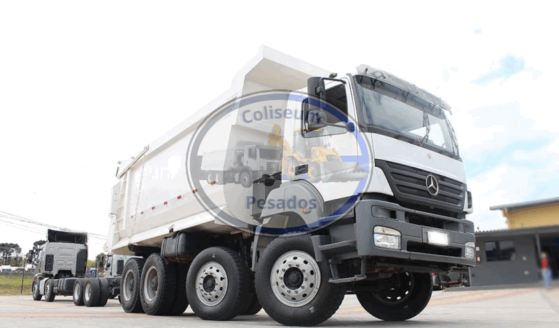 MERCEDES BENZ MB4144 2009 –8X4– CAÇAMBA PASTRE MEIA CANA 25M³ – 6 CC