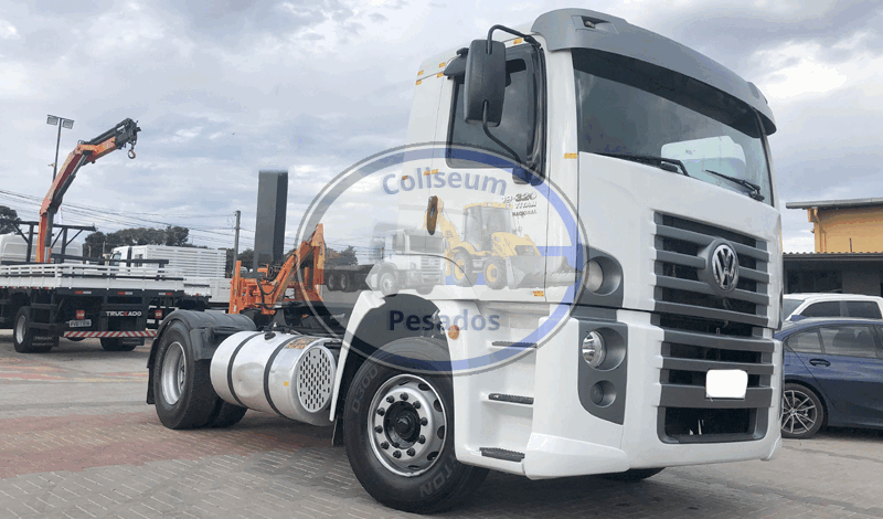 VOLKSWAGEN 19 320 2008 – NO CAVALO – 4X2